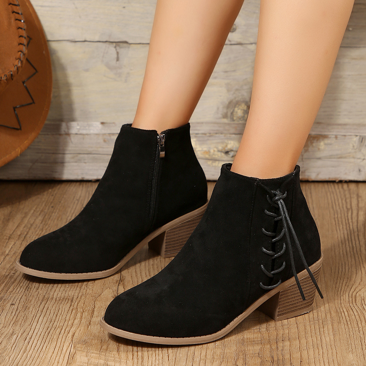 新款韩版秋冬流苏百搭时装靴女高跟气质女靴粗跟侧拉