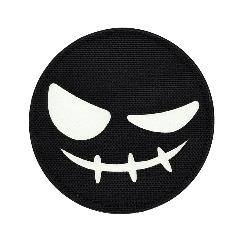 夜光款黑色邪恶的笑脸魔术贴章战术士气徽章激光雕刻补丁包配用品