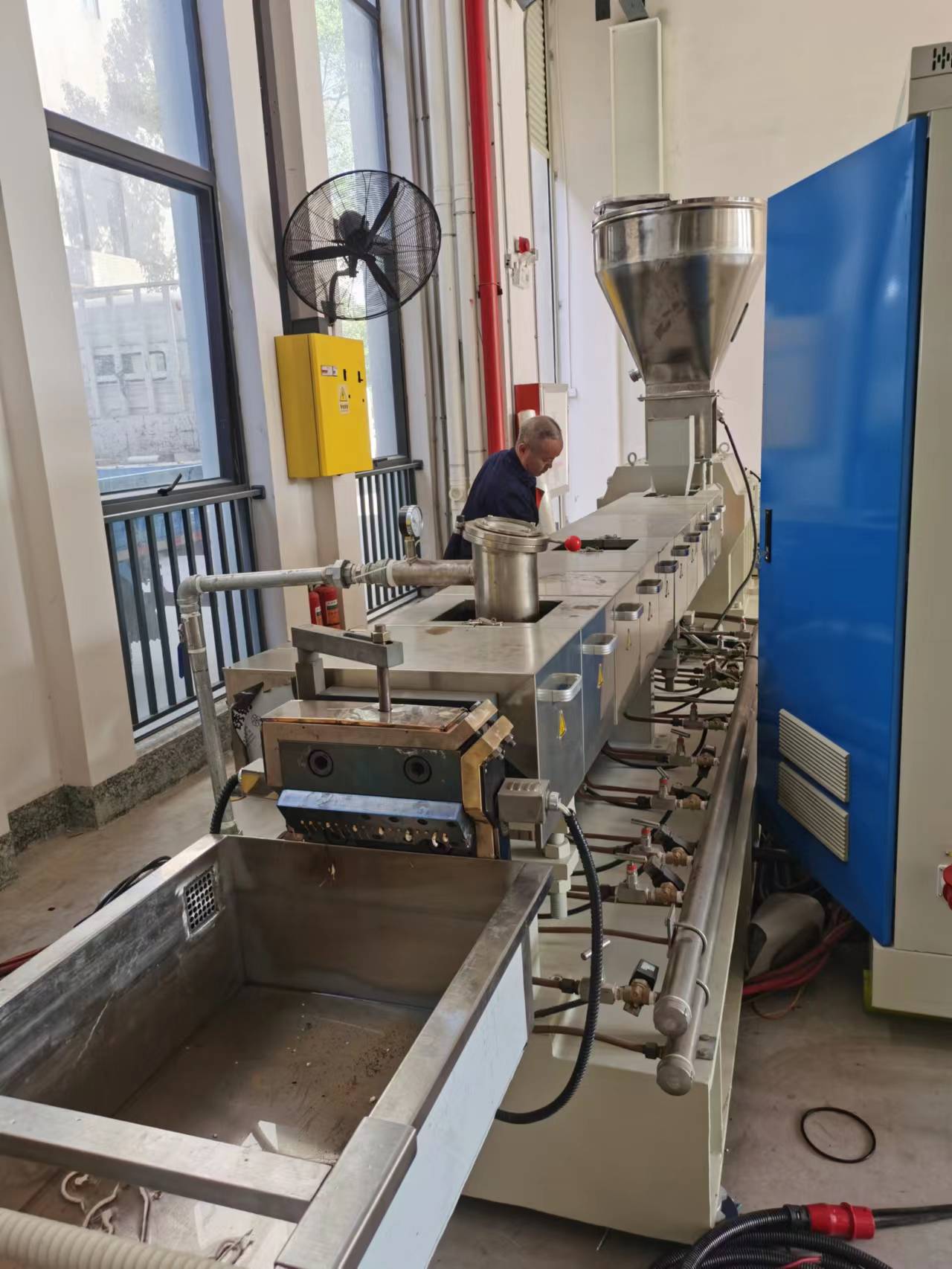 改性塑料抽粒机