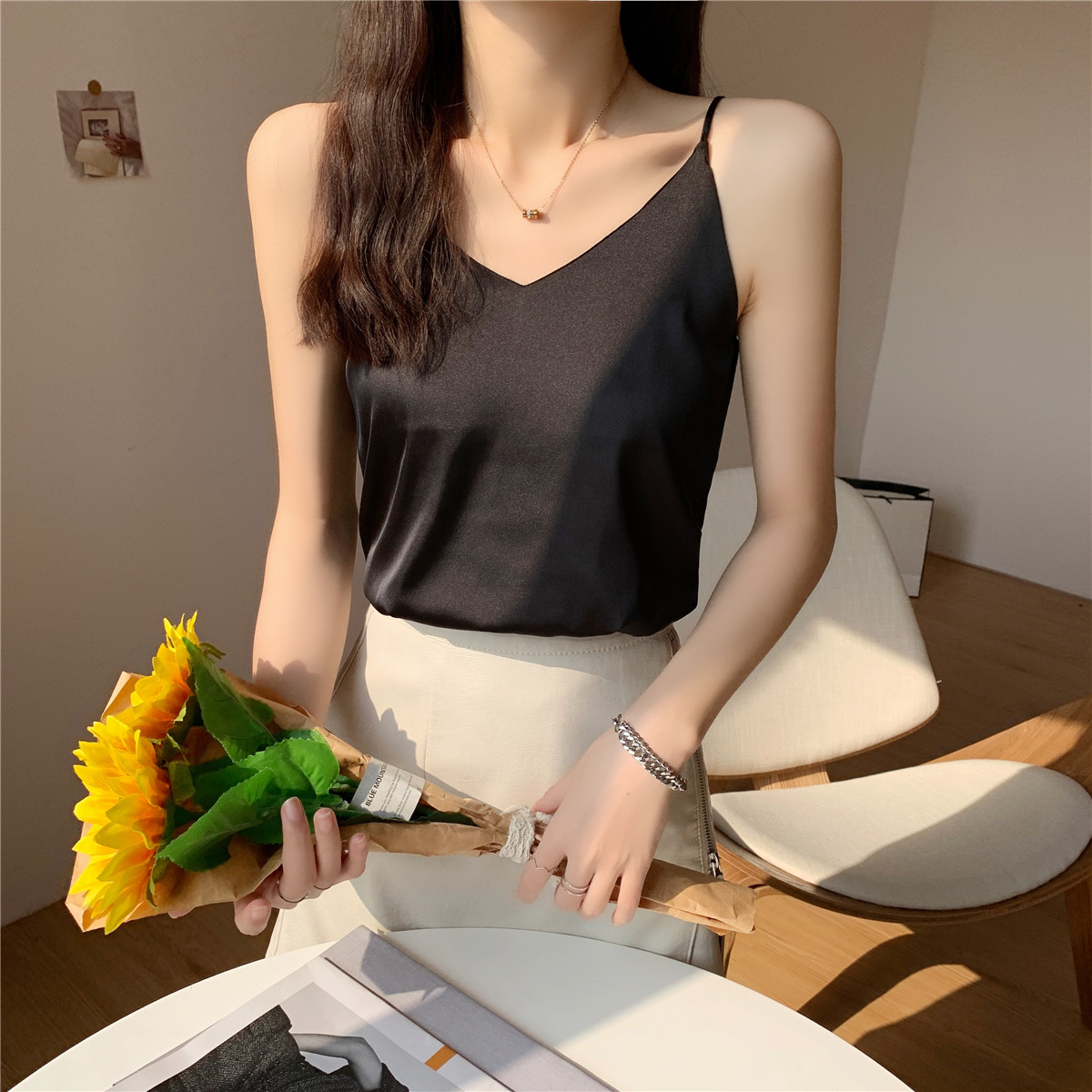 雪纺背心吊带灰色图片