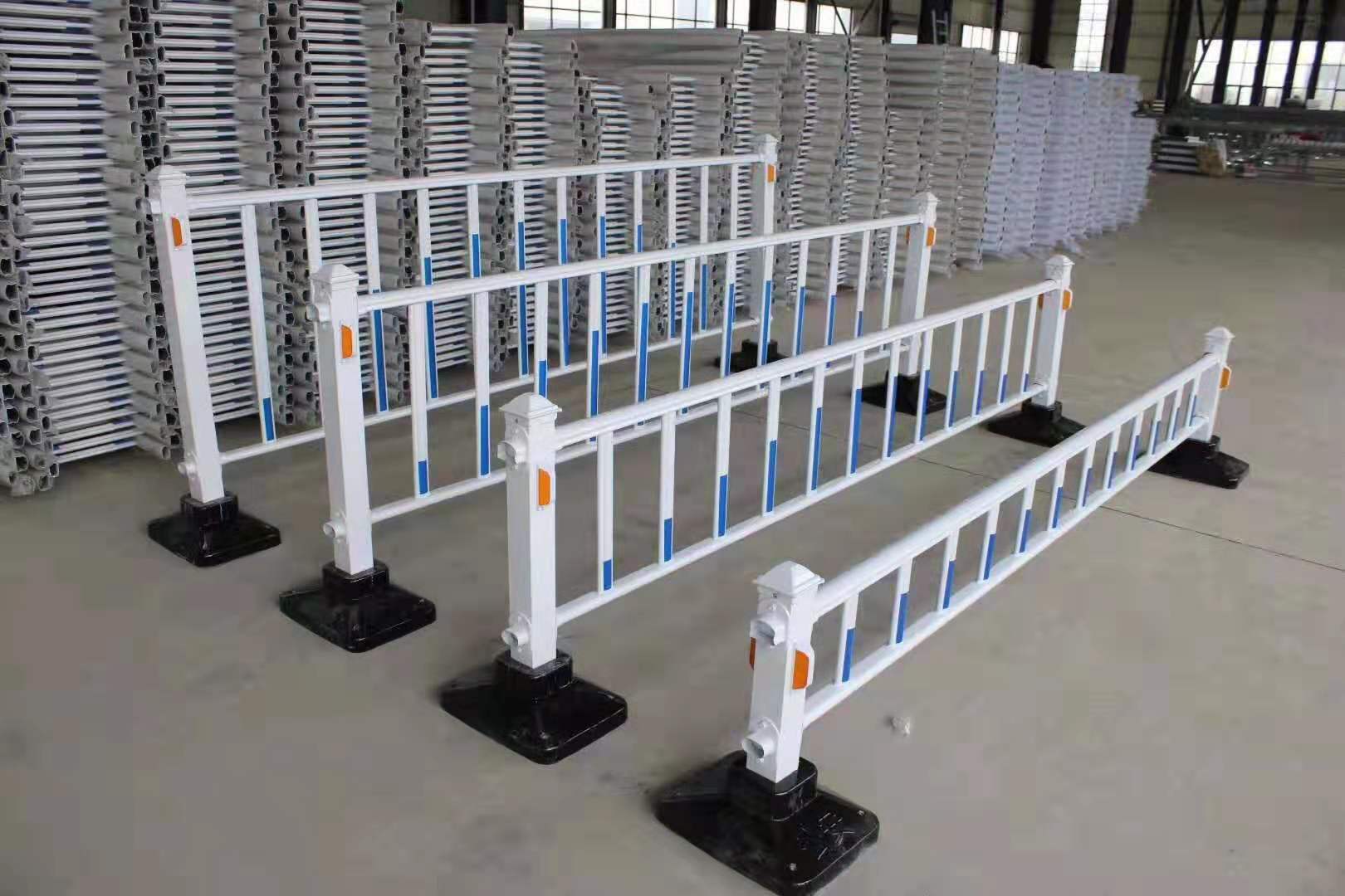 市政道路护栏 交通隔离护栏 道路公路马路护栏 交通道路护栏围栏