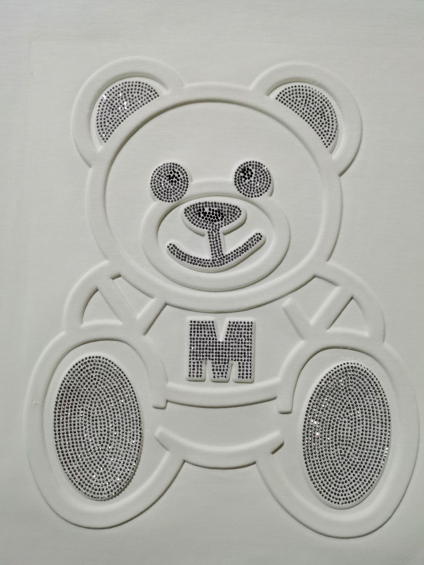 厂家热销凹凸压花服装面料压花高频压花大面积压花烫钻压花转移