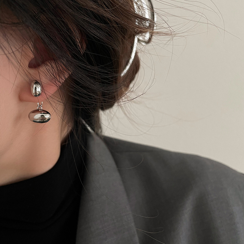 Silver Needle Geometric Oval Metal Earrings Korean Niche Simple Fashion Temperament Earrings Ins Cold Style Earrings for Women