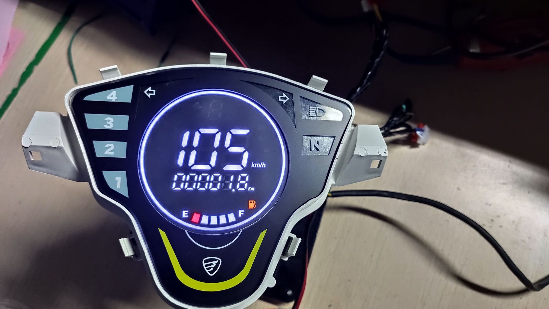 出口马来西亚缅甸适用dash wave110电子表大踏板改装数字仪表总成