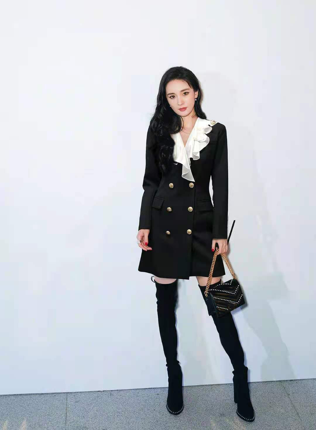 杨幂明星同款2021秋季女装白色荷叶边领长袖订扣修身气质西装外套