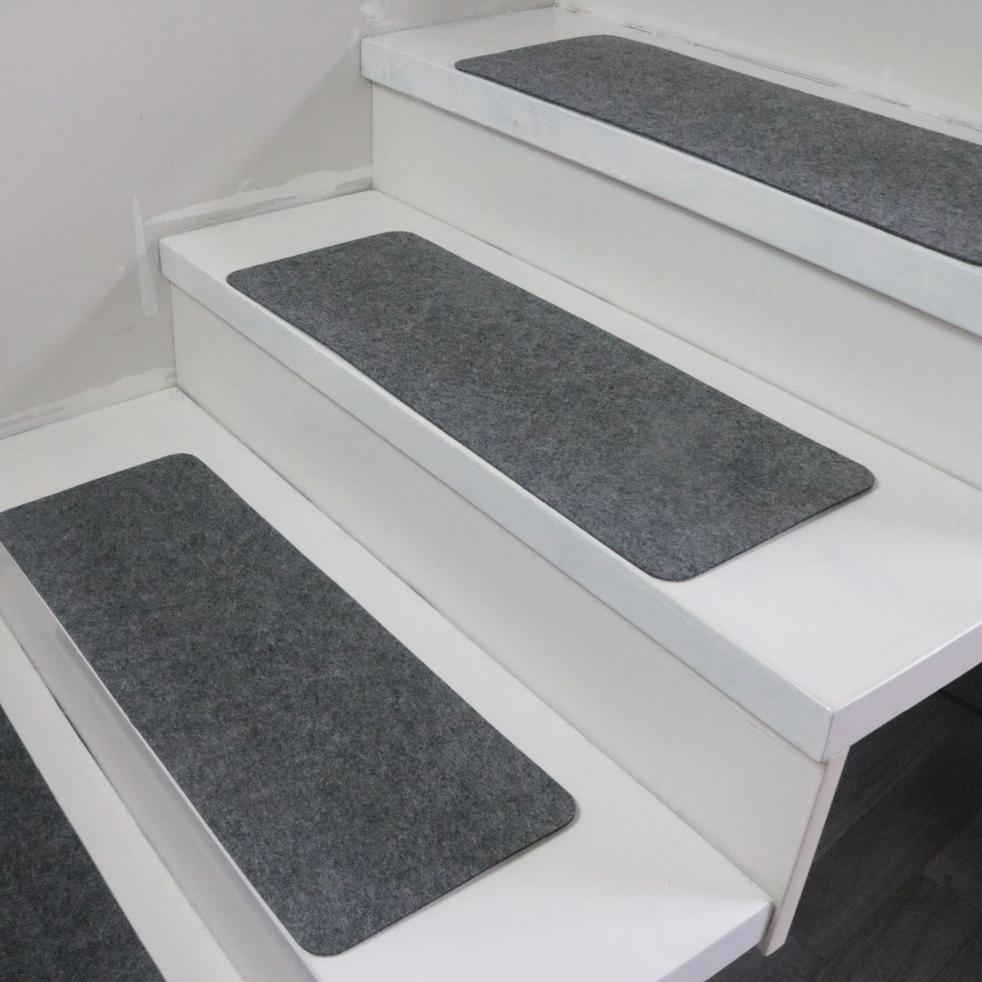 楼梯垫纯色防滑实木楼梯踏步垫家用楼梯地毯加厚任意剪裁静音定制