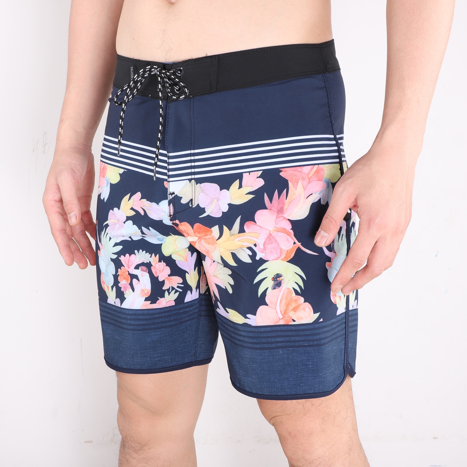 模特图手工测量会有1-3cm的误差男士沙滩裤尺码表以上价格不包含增值