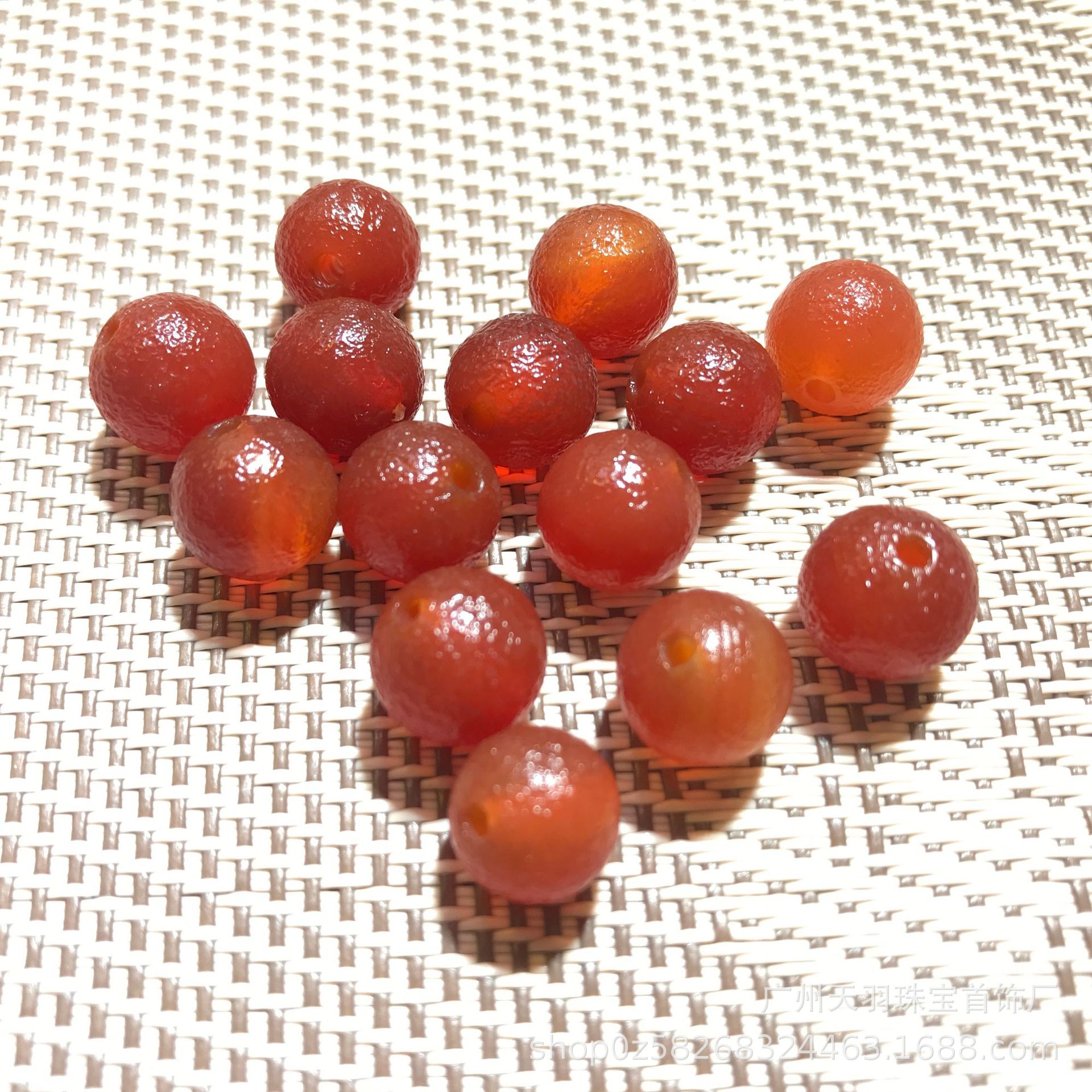 厂家直供 自然风化老玛瑙圆珠散珠 老玉髓串珠佛珠diy配件批发