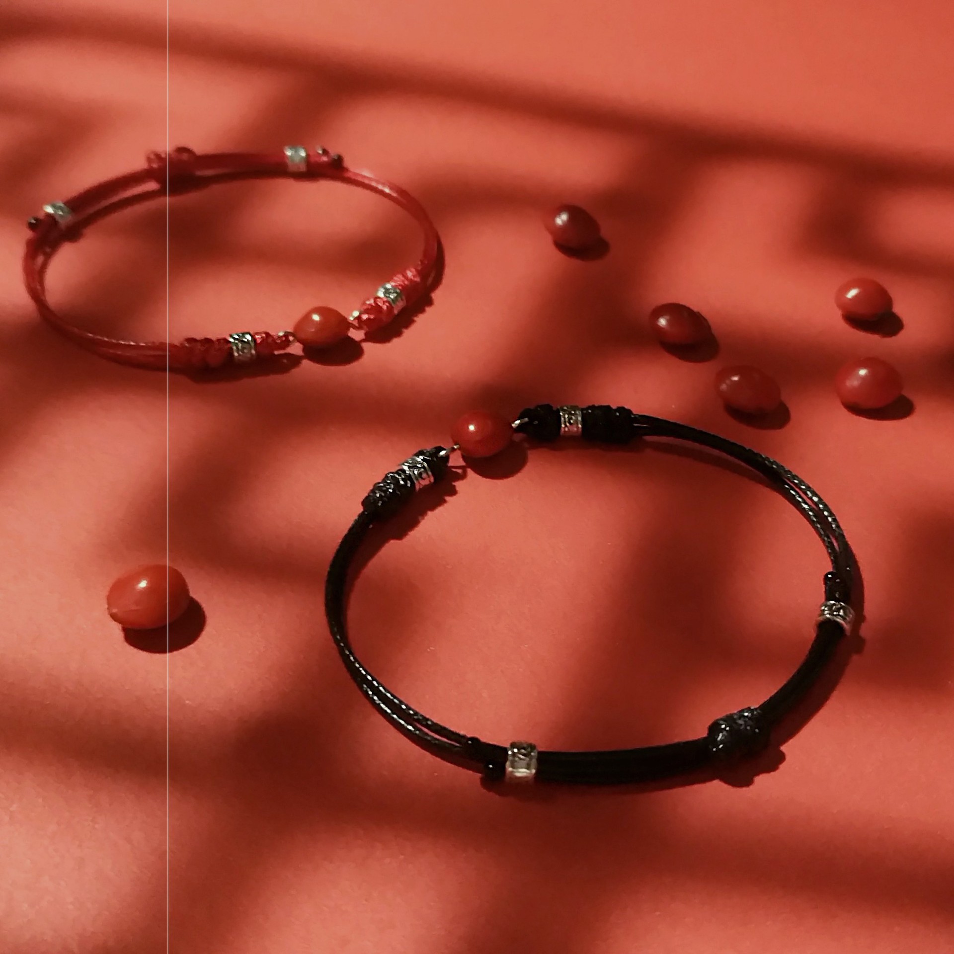 红豆手链刻字情侣手链一对小众红豆相思红绳女手绳男礼物情人节古