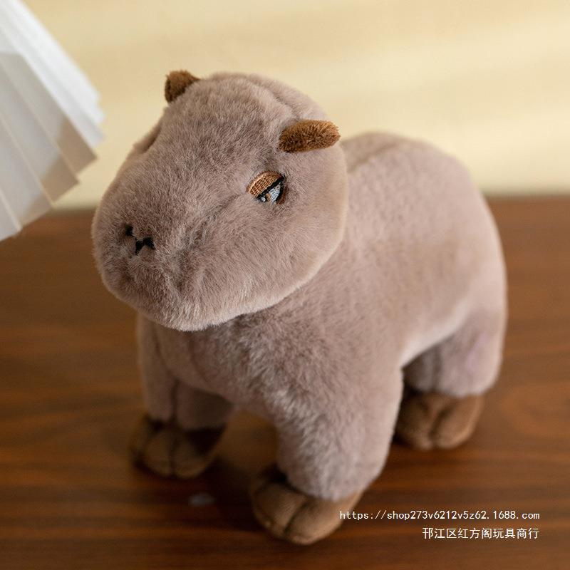 跨境代发跨境玩偶capybara水豚毛绒玩具网红动物水豚鼠公仔儿