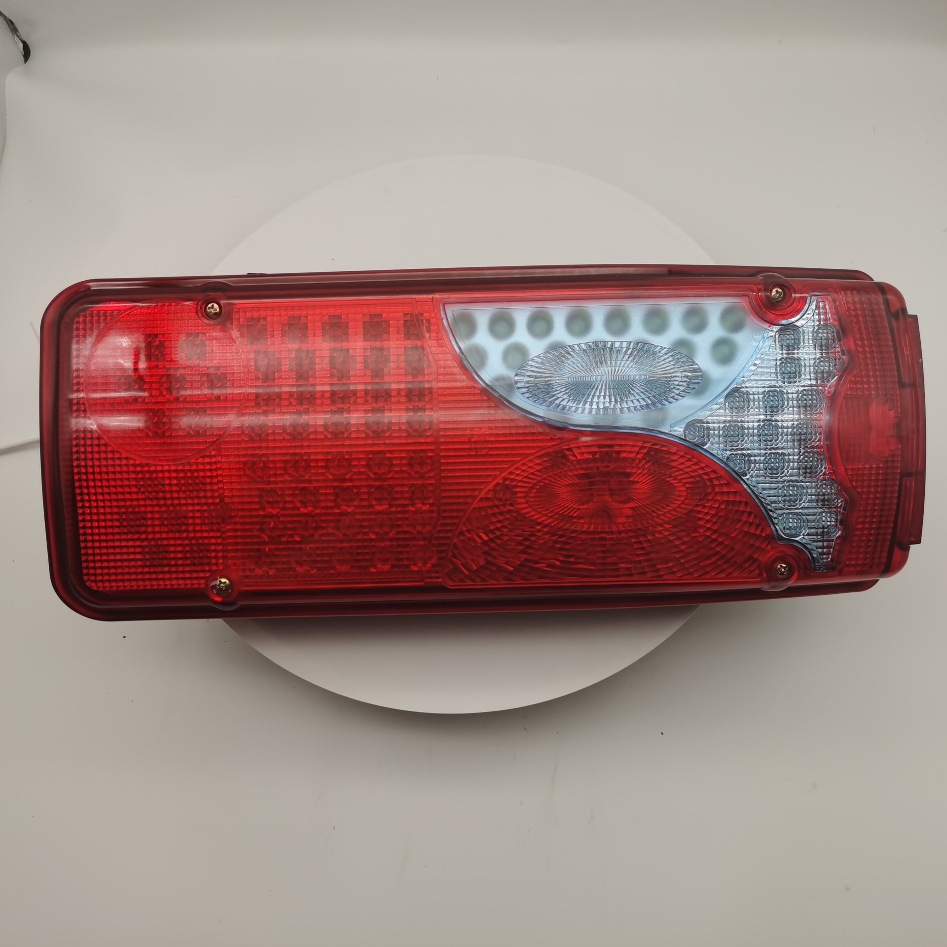 汽车适用曼卡 scania led后尾灯 卡车后尾灯 货车灯拖车挂车尾灯