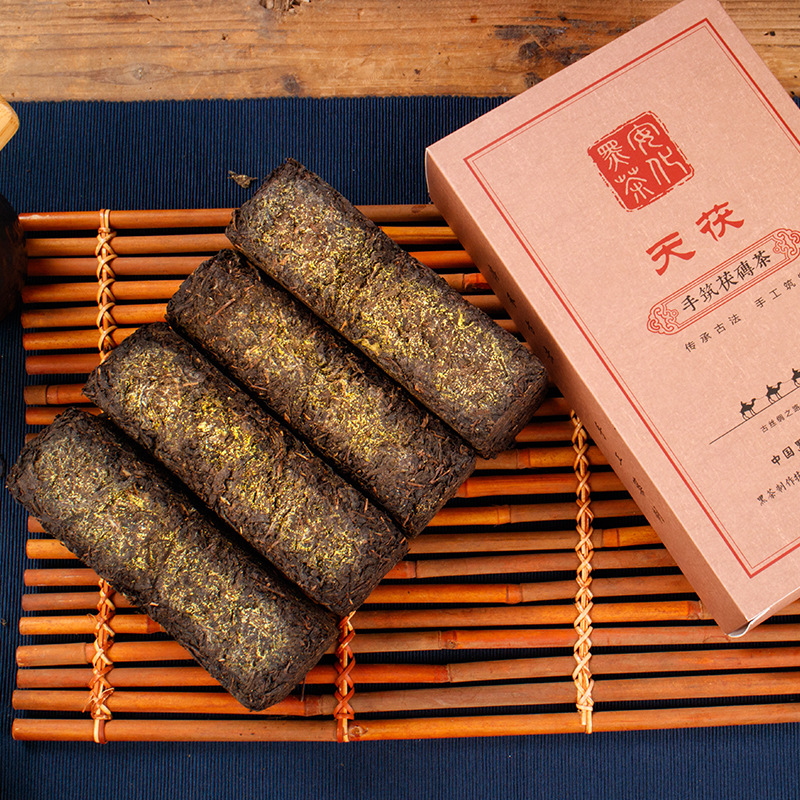 安化黑茶金花手筑茯砖茶天茯茯砖茶天尖原料湖南黑茶叶陈年1kg