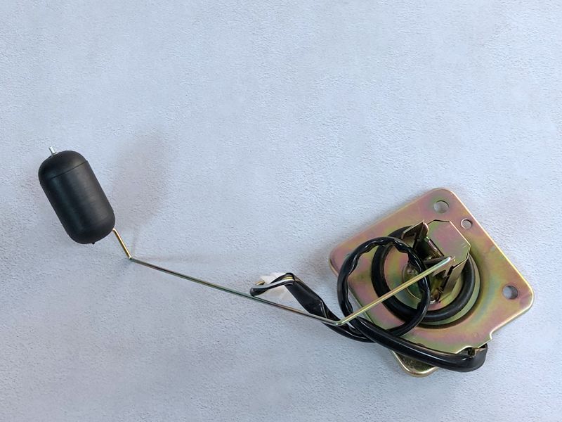 适用于骏驰gt125油箱汽油油量计油表传感器qs125-5油位感应器油浮