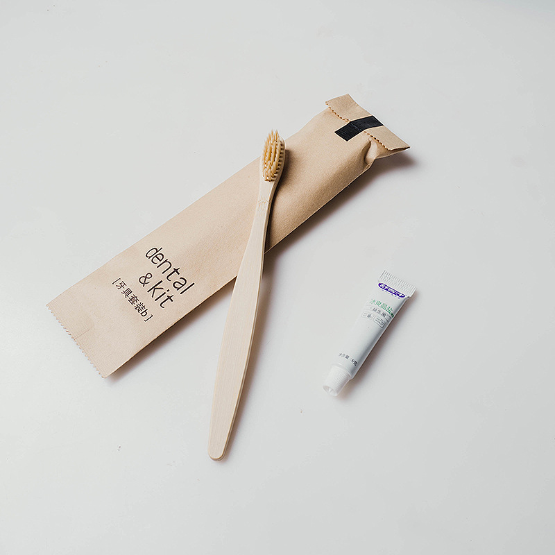 Water Glue Kraft Paper Hotel Bamboo Disposable Toothbrush Toothpaste Wood Shaver Bed & Breakfast Room Toiletry Set