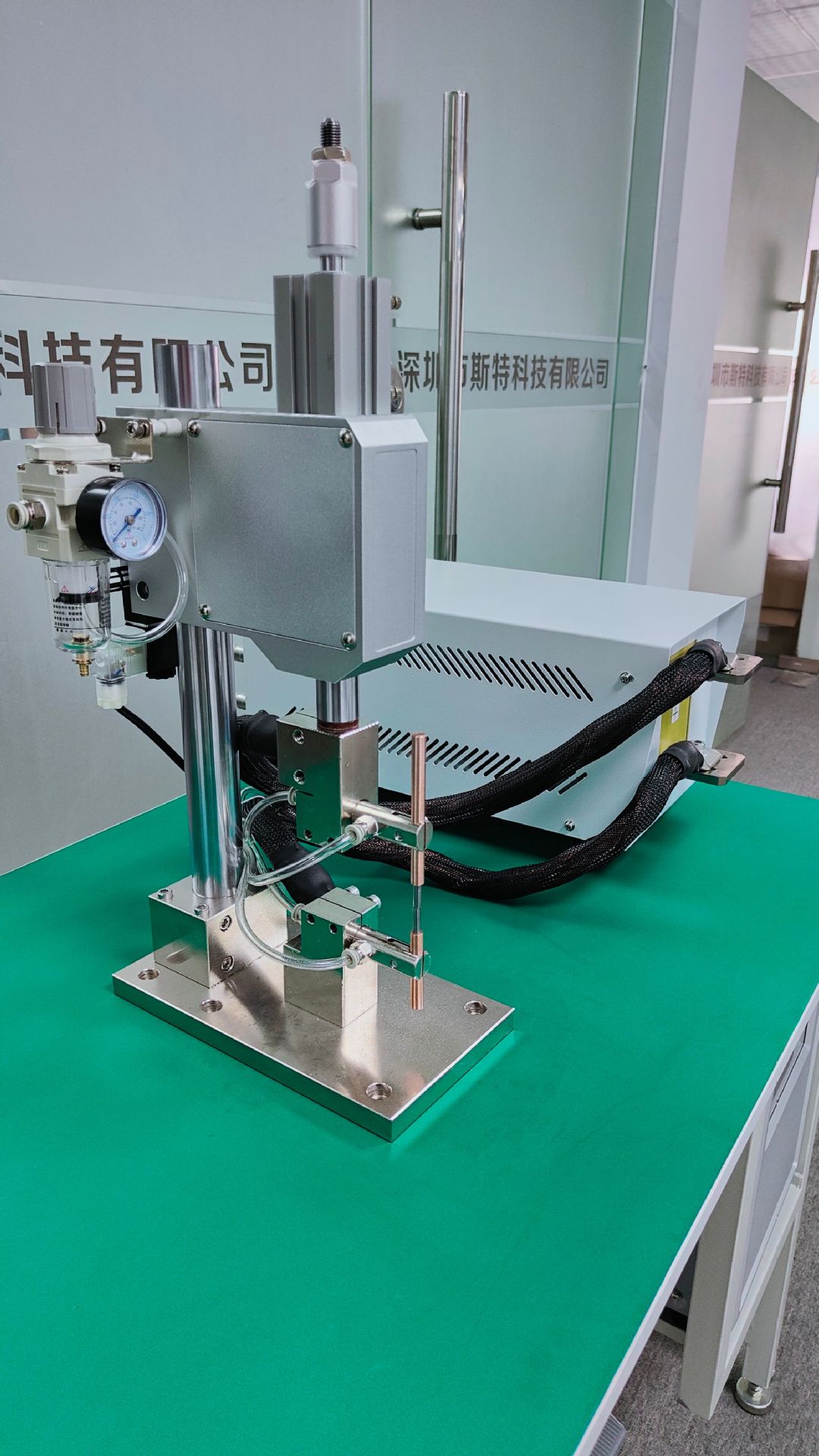 逆变直流点焊机 厂家供应高导热金属薄件点焊设备 数控自动焊线机