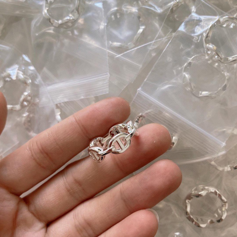 猪鼻子戒指轻奢猪小红书s时尚网红个性不褪色满钻镀18k代发批发