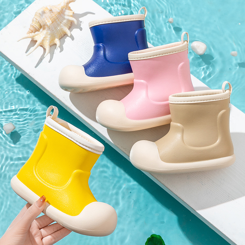 雨鞋儿童雨靴中童小童幼儿园小学孩子卡通批发一件代发eva水鞋