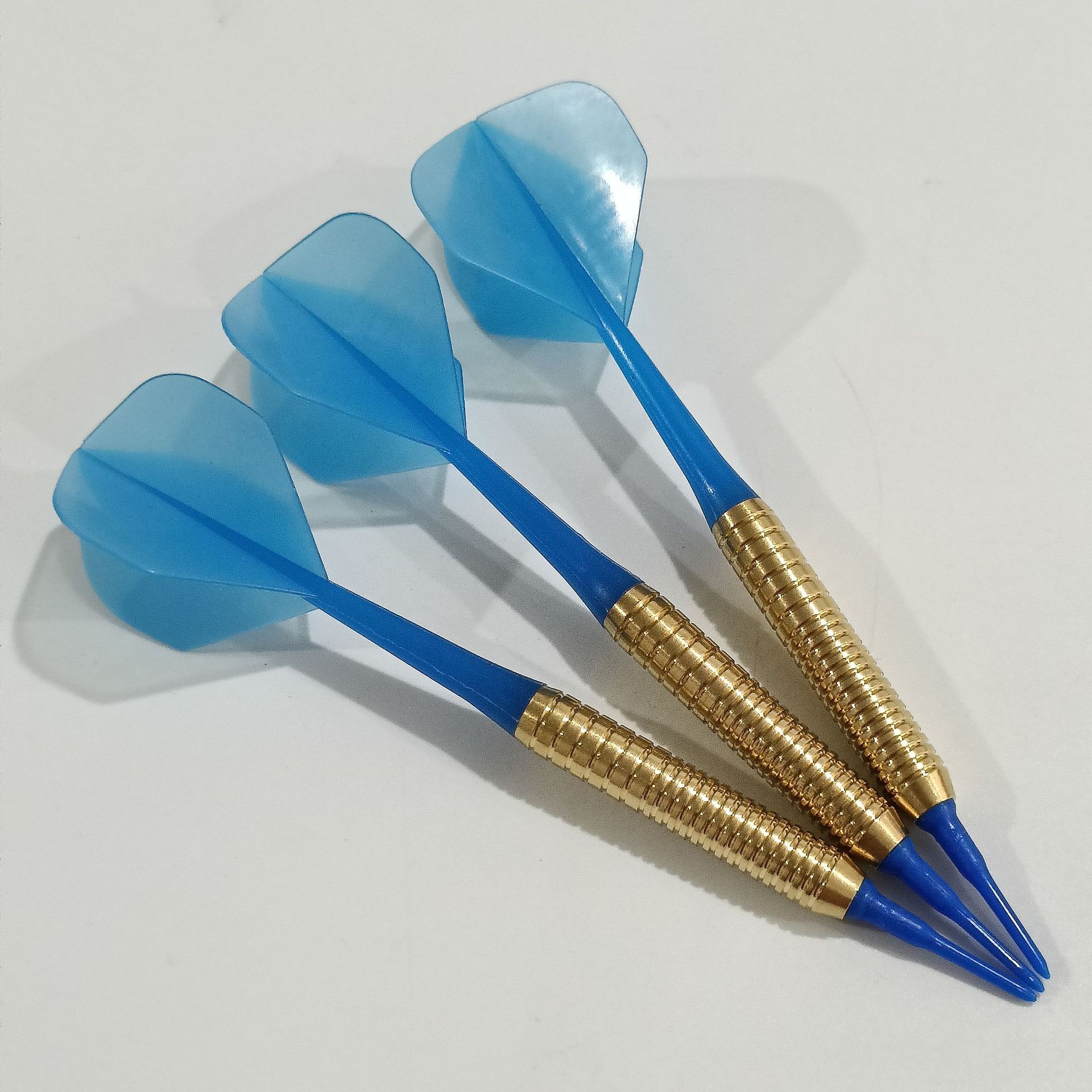 现货17克练习飞镖整支公镖酒吧飞镖铜镖带连体尾翼和镖尖