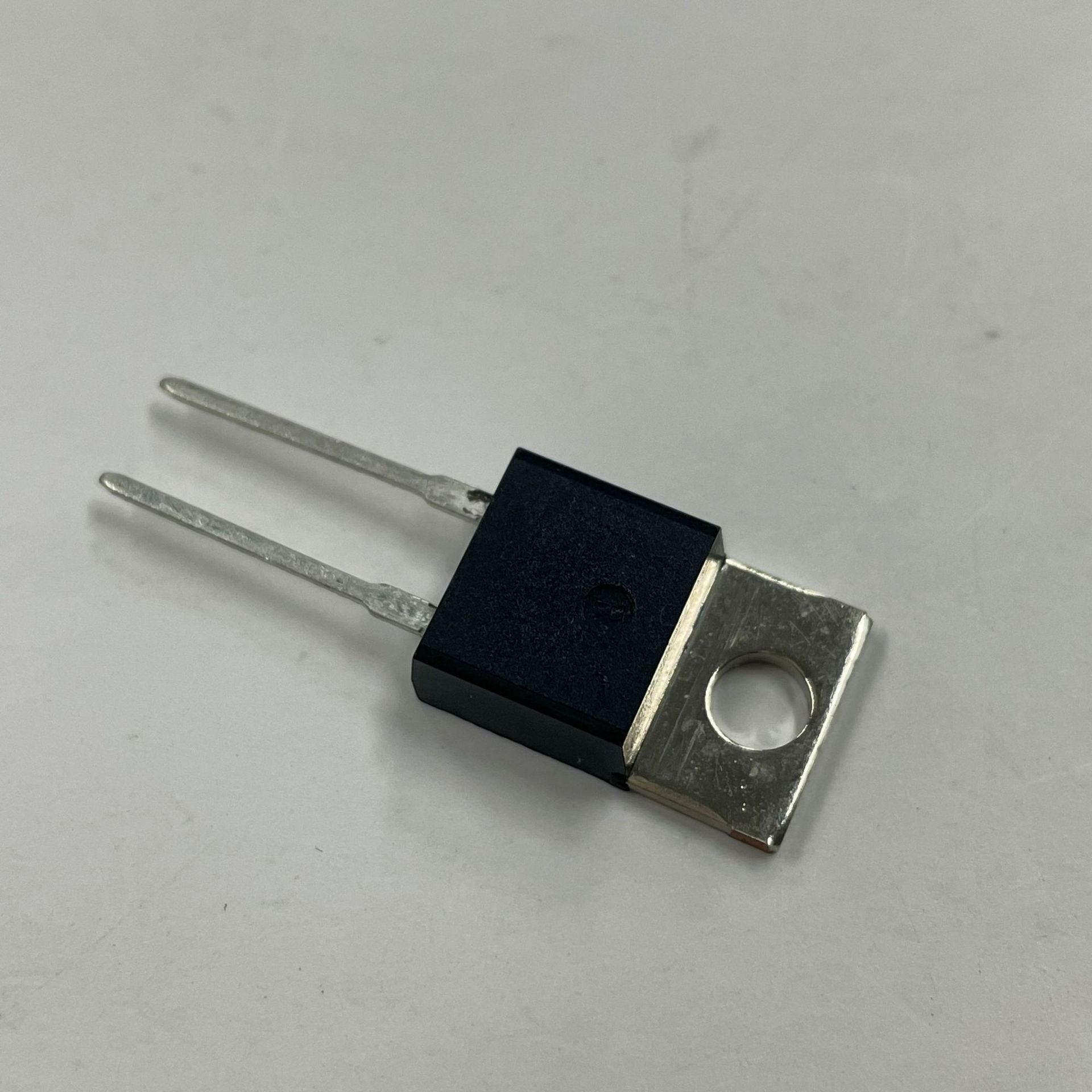 rtp35大功率型 无感设计 厚膜电阻器to-220标准封装 用于感应加热