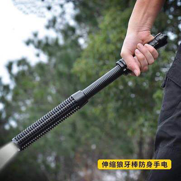 led充电保安巡逻防身器材防狼防暴车载狼牙棒户外伸缩