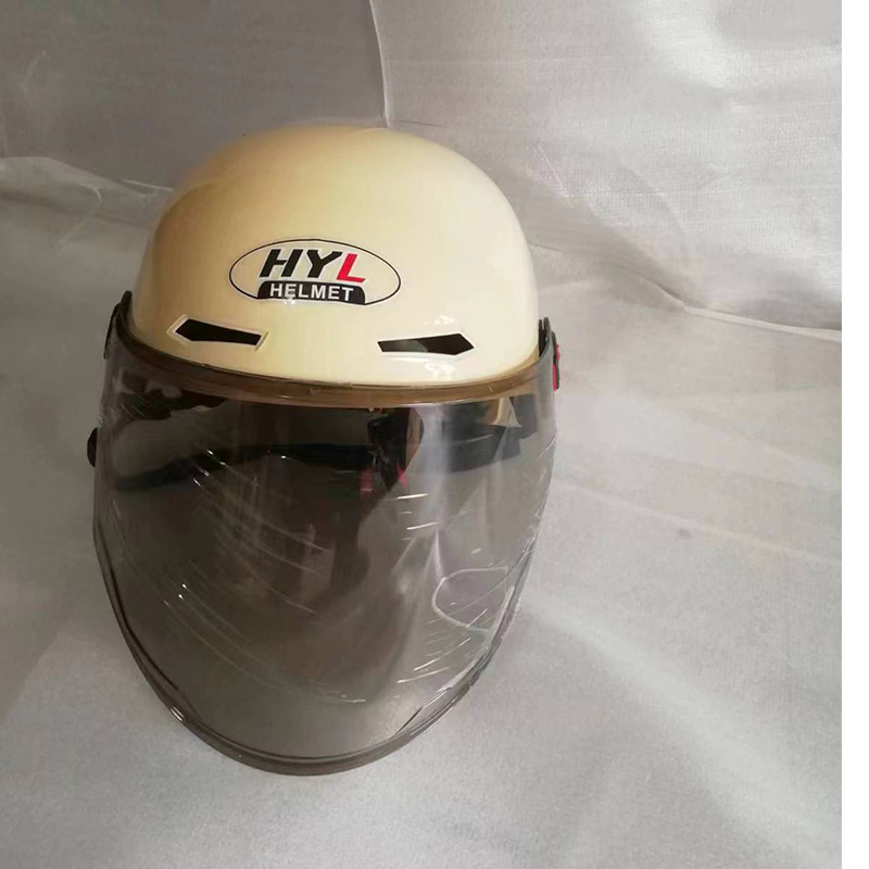 摩托车配件女男士夏季头盔轻便防晒紫外可爱电动车头盔安全帽通用