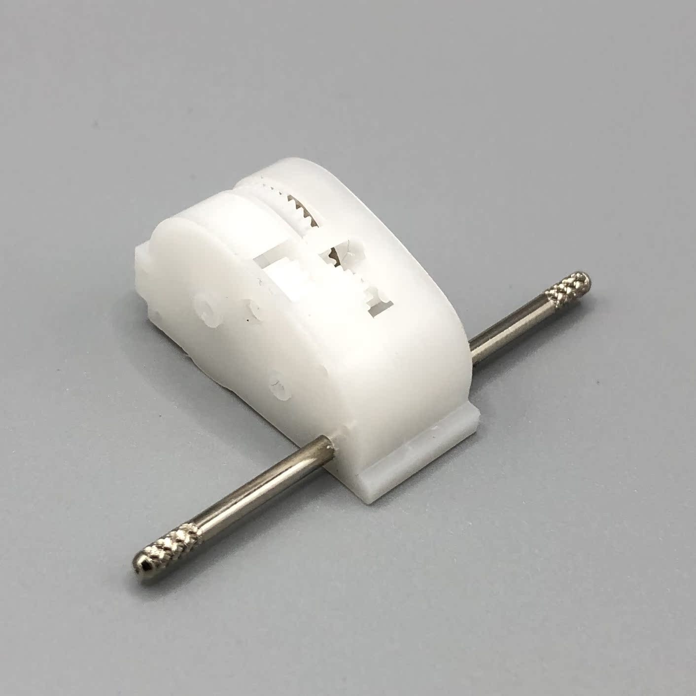 儿童玩具回力牙箱上链合金玩具车牙箱玩具机芯配件可定轴距长短