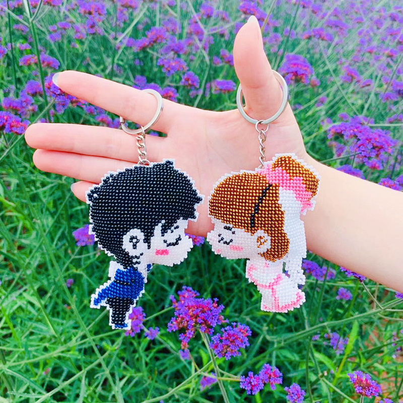 印花十字绣可爱卡通萌小q新郎新娘结婚情侣全珠绣钥匙扣手机挂件