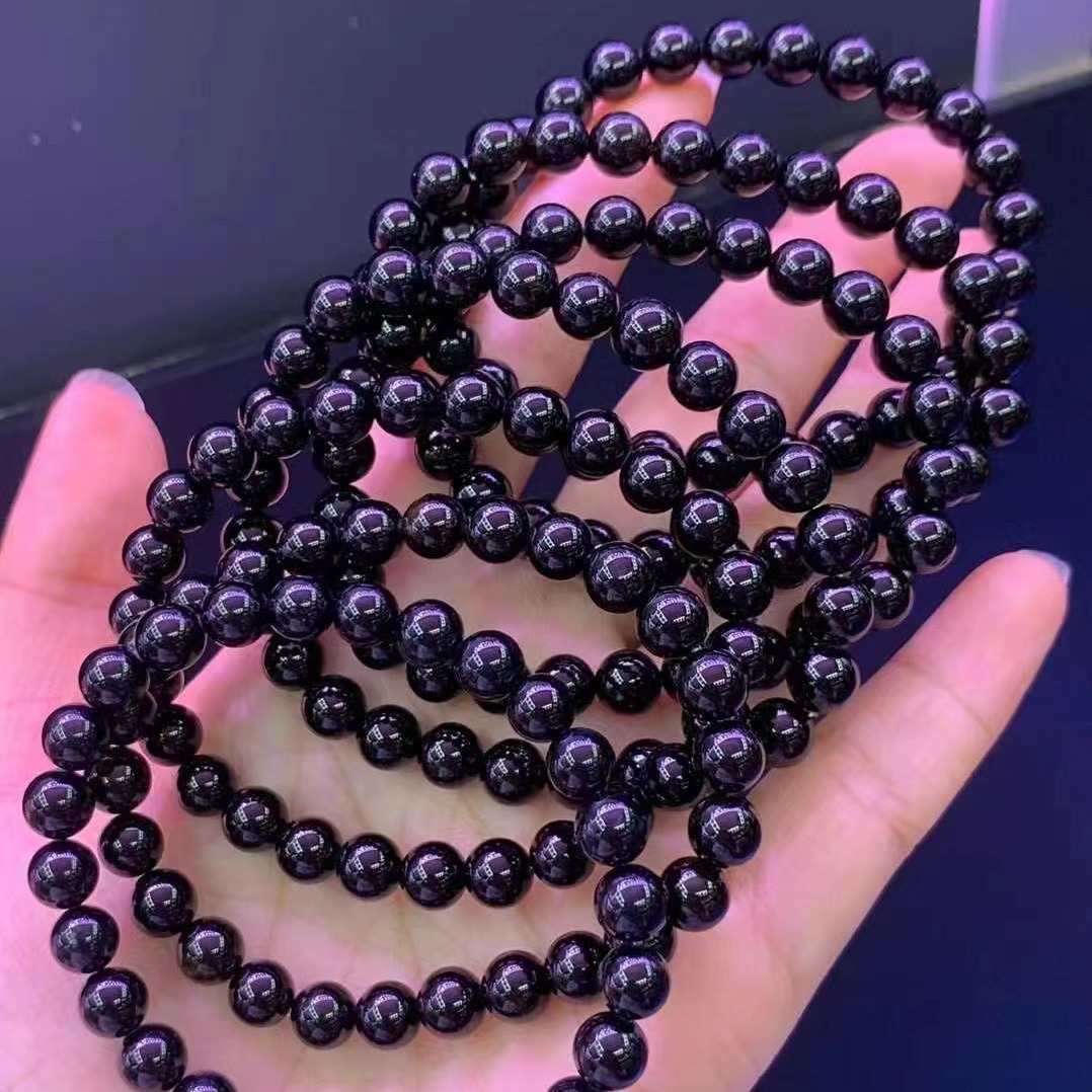 天然原矿黑碧玺手链圆珠手串表面光滑颜色特别颜色约7mm16g/条