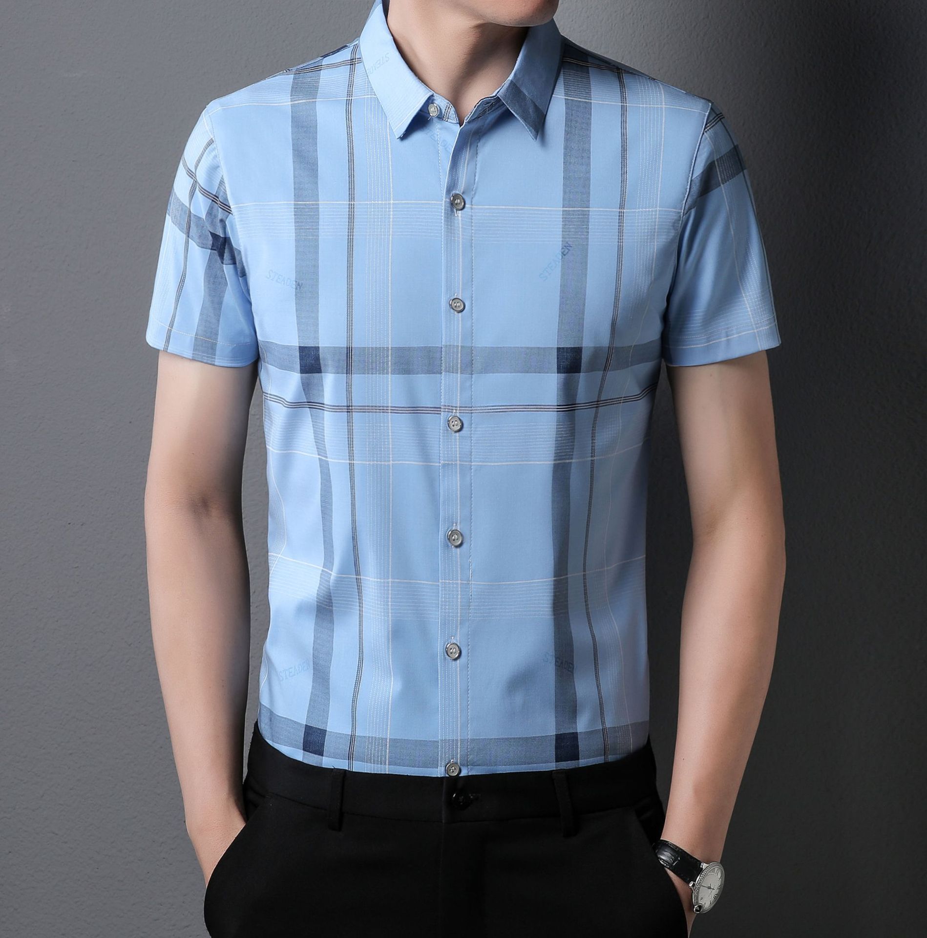 夏季衬衫男士短袖格子衬衣修身翻领半袖男装浅色青年短袖衬衫男