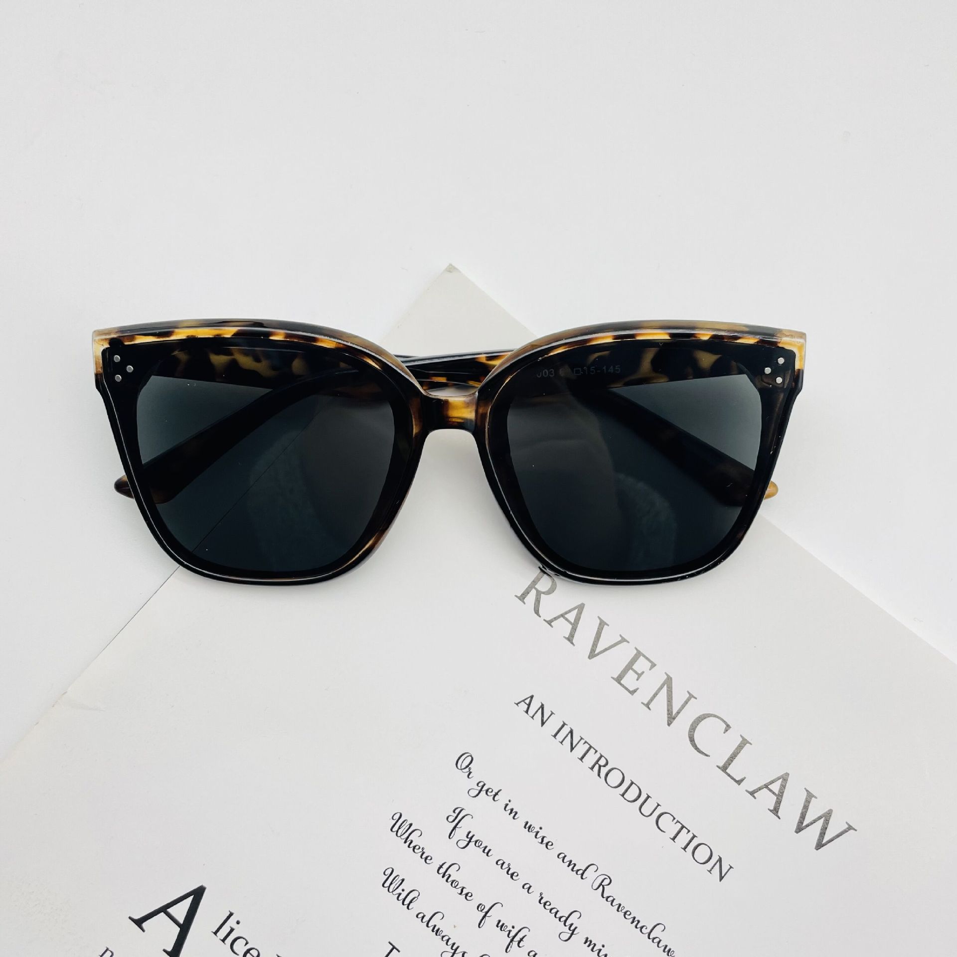 2021新款小红书gm墨镜女潮防紫外线复古街拍显瘦韩版方框太阳镜架