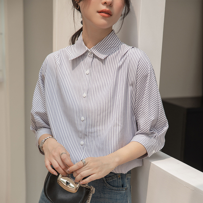 2024夏季新款条纹衬衫上衣女设计感小众休闲宽松韩版七分袖衬衣