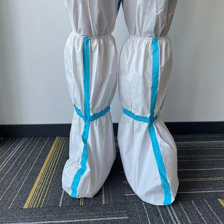 一次性隔离鞋套一次性防护带胶防护靴套防护服配套脚套中高筒靴套