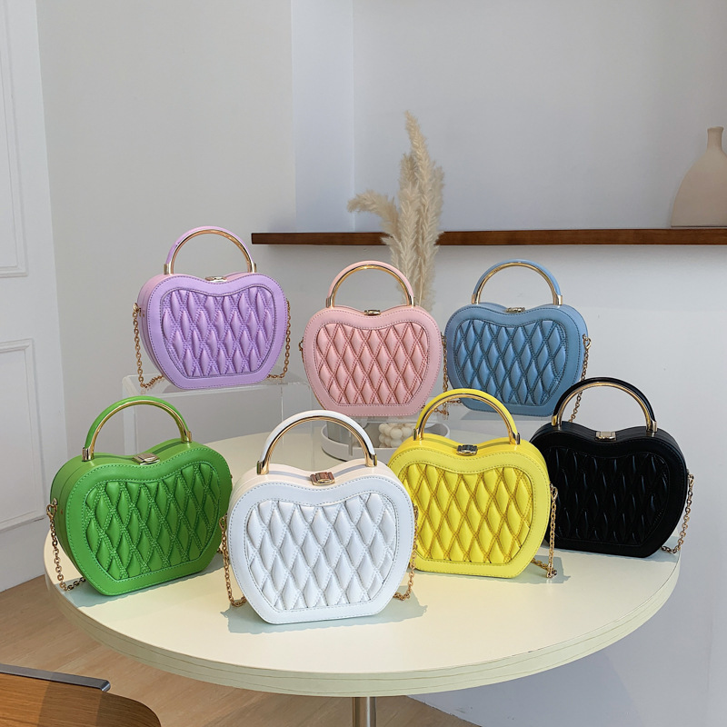 Box Bag for Women 2023 New Fashion Korean Style Popular Special-Interest Design Heart-Shaped Chain Portable Cosmetic Bag