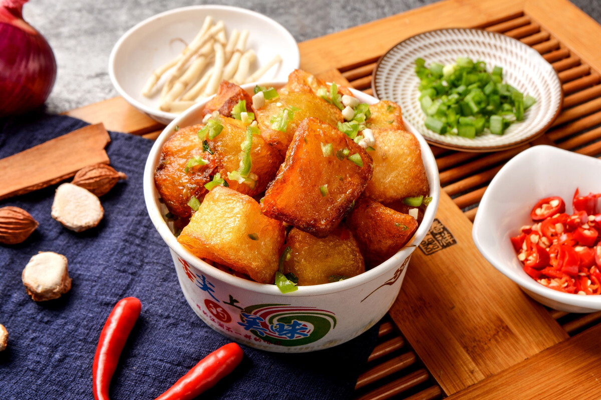 神合町锅巴土豆1kg 油炸裹粉锅巴土豆冷冻半成品 小吃裹粉土豆块