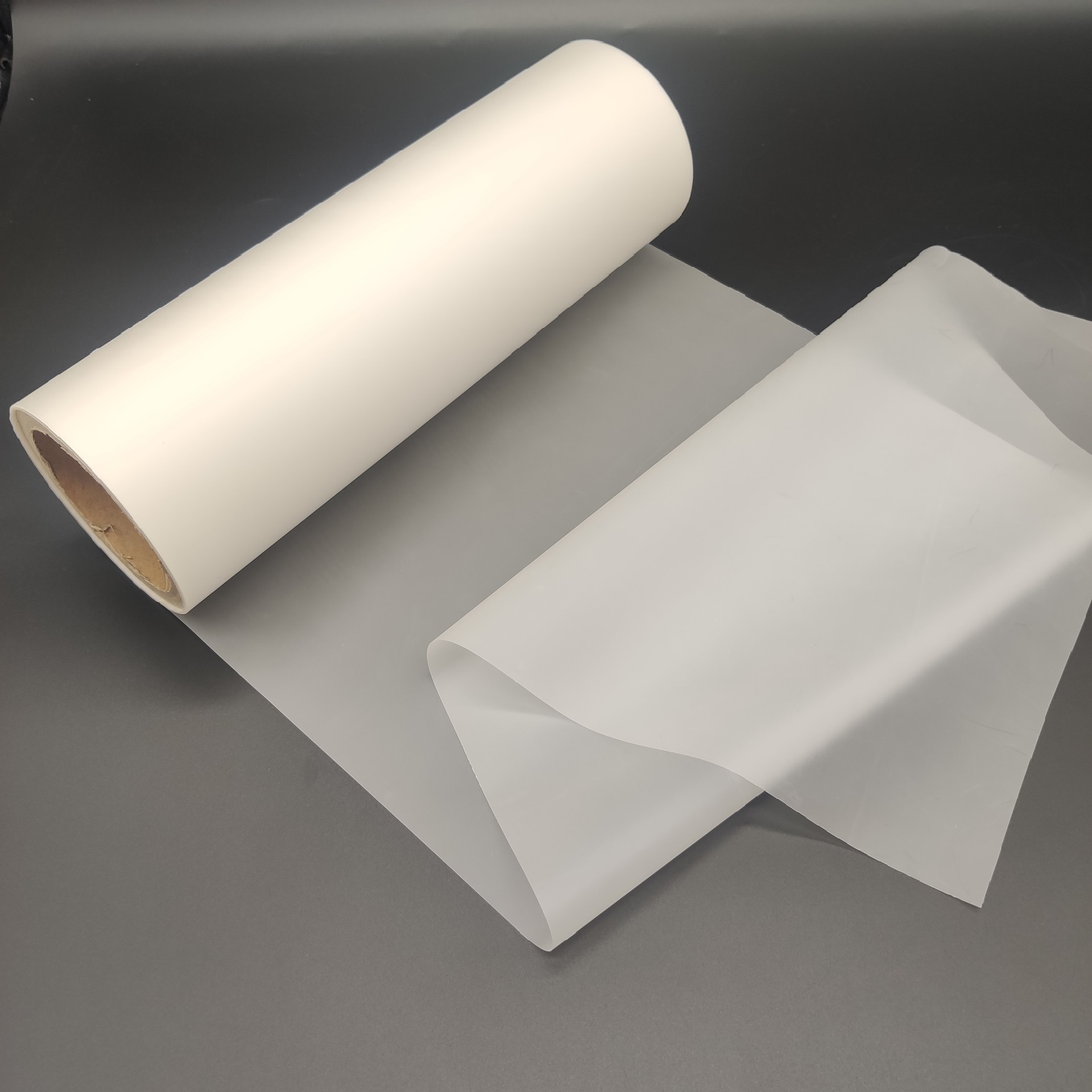 无纺布卡纸复合pet单面双面pet预涂膜加eva胶膜相似店