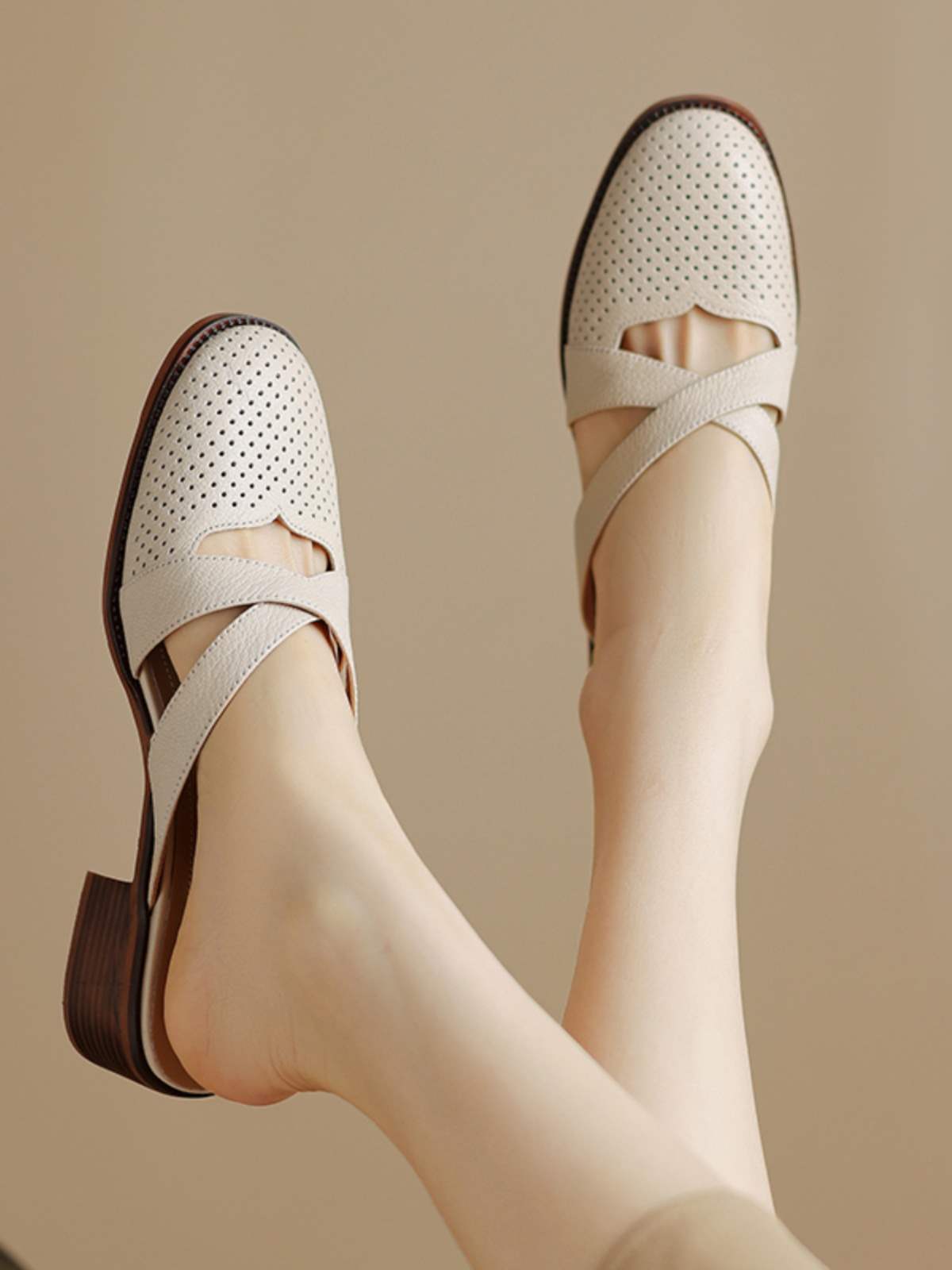 rln真皮包头凉拖女夏粗跟2024新款网眼时尚镂空半拖鞋女外穿4cm