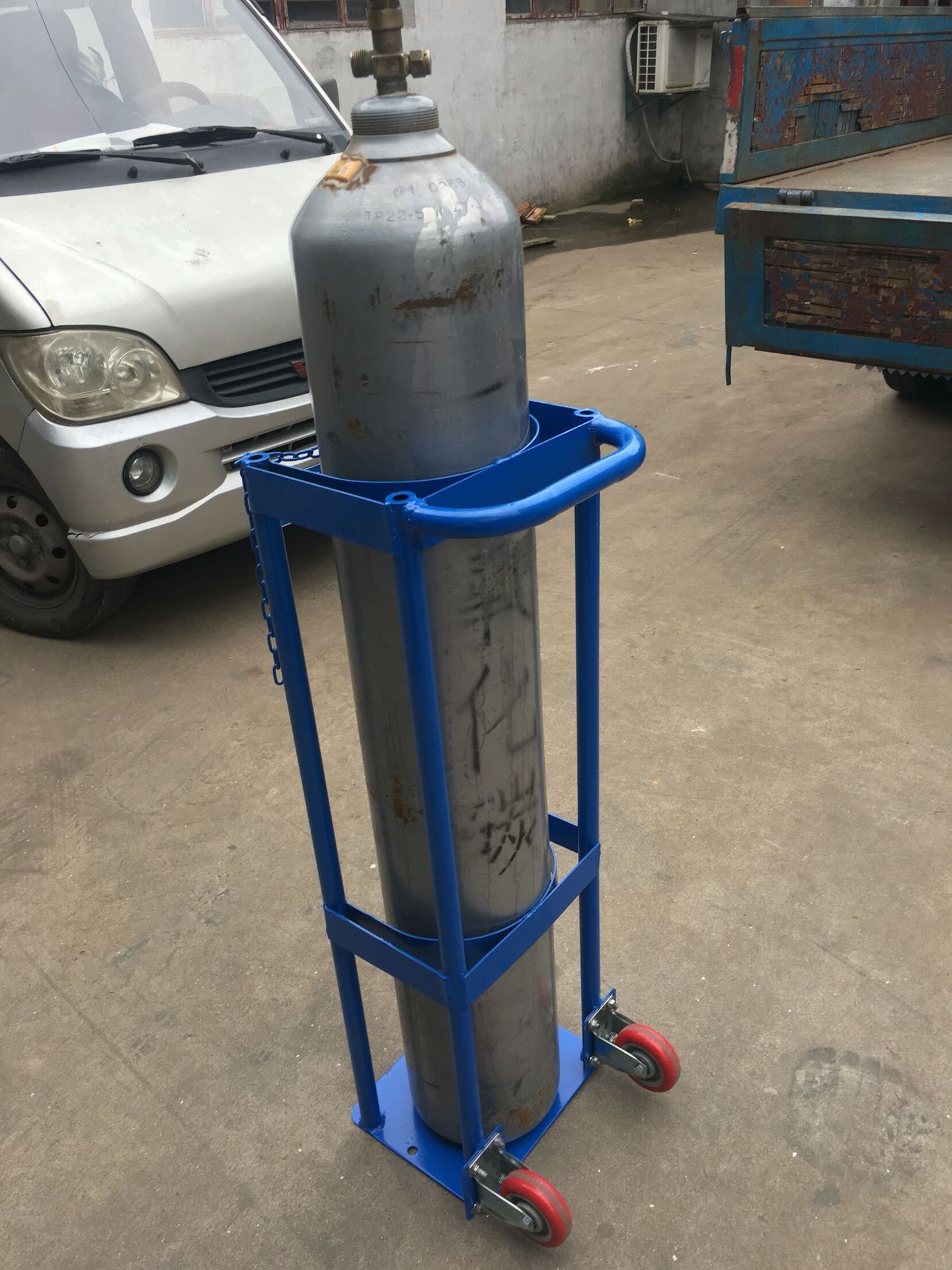 8l气瓶架单瓶双瓶固定架批发气体瓶专用防倒架子现货供应