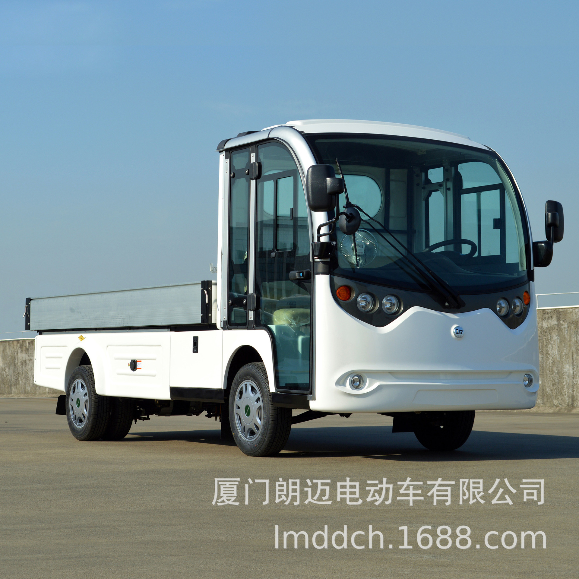 福州2座电动小货车驾驶室带门 园区电瓶载货车2座搬运车带双助力