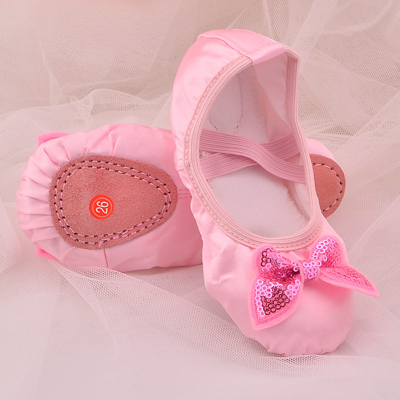 公主风儿童芭蕾舞鞋女孩跳舞鞋宝宝跳舞舞蹈鞋演出软底形体考级鞋