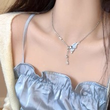 小众设计蝴蝶流苏项链女2024新款轻奢珍珠锁骨链高级感颈链