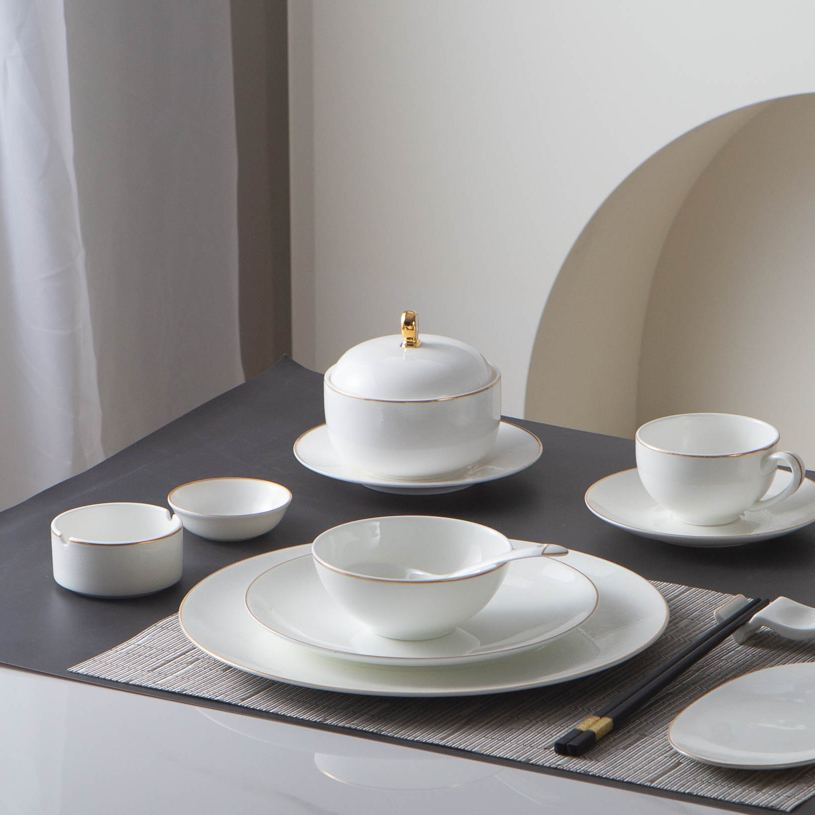 白浮雕金骨瓷餐具8件套包厢会所酒店摆台餐具饭店商用中式碗盘碟