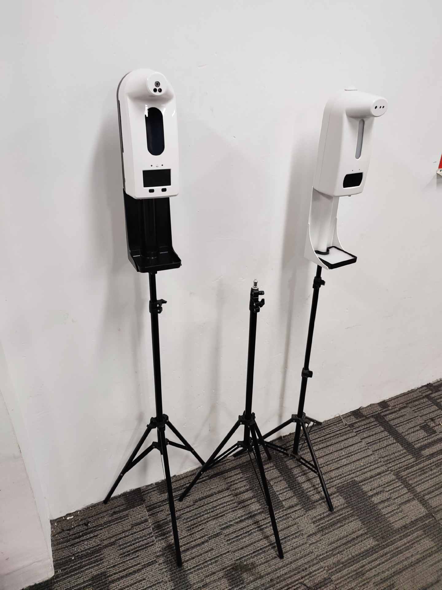 k10pro 智能皂液器红外测温仪三脚架v18pro k9pro三脚支架k10pro