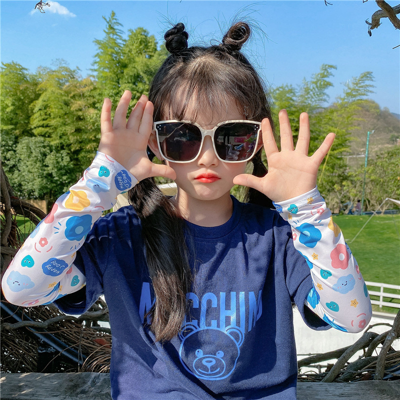Children's Ice Sleeve Sun Protection Oversleeve Ice Silk Sleeves UV Protection Boys and Girls Outdoor Summer Thin Arm Guard Gloves