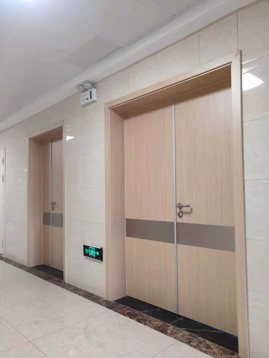 定制卫生间树脂门ss5887型号密封防潮 森森品牌卫生间更衣室门无障碍