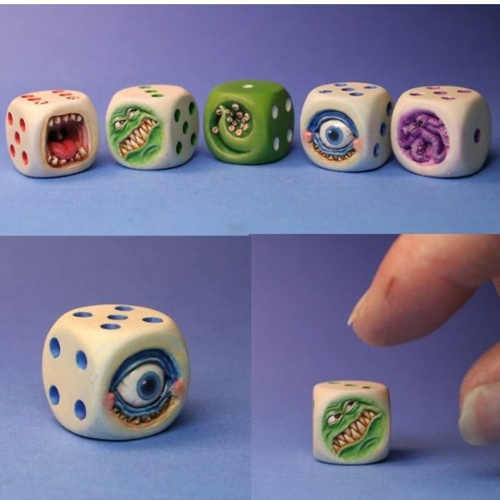 跨境爆款 monster dice from the role playing 怪物表情骰子筛子