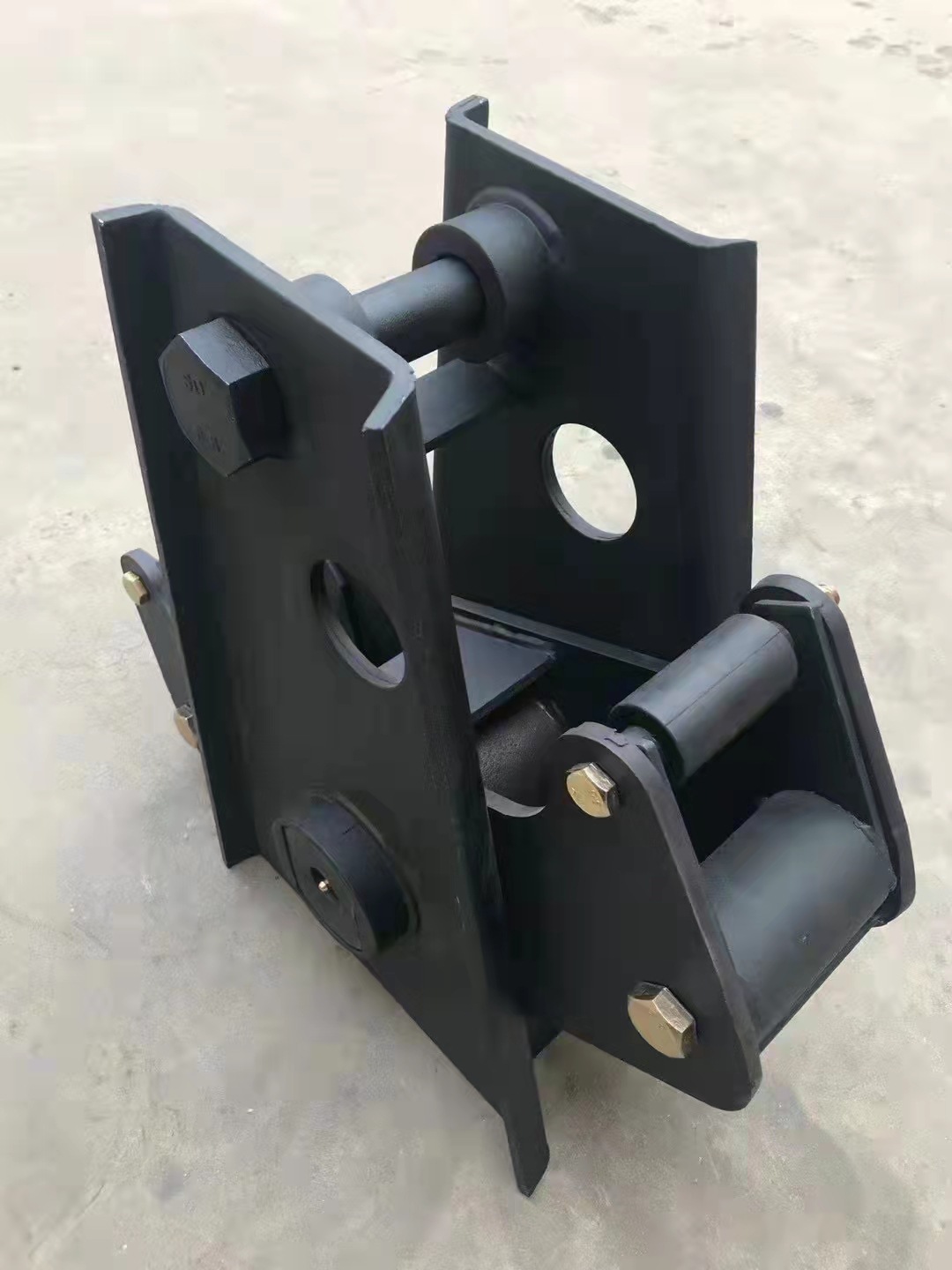 美式 德式三轴机械悬挂90宽 拖车半挂车配件 重汽外贸轻型悬挂