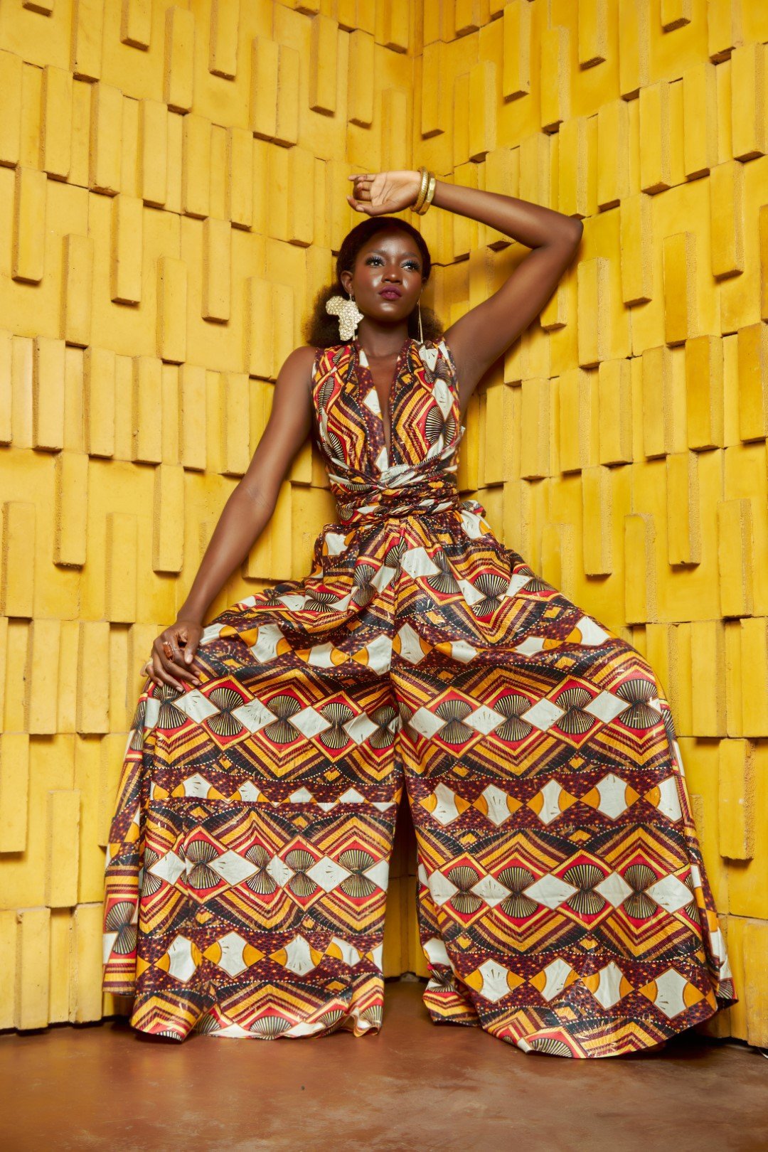 非洲风情系商品描述风格类型都市休闲适合年龄18-24周岁是否跨境出口