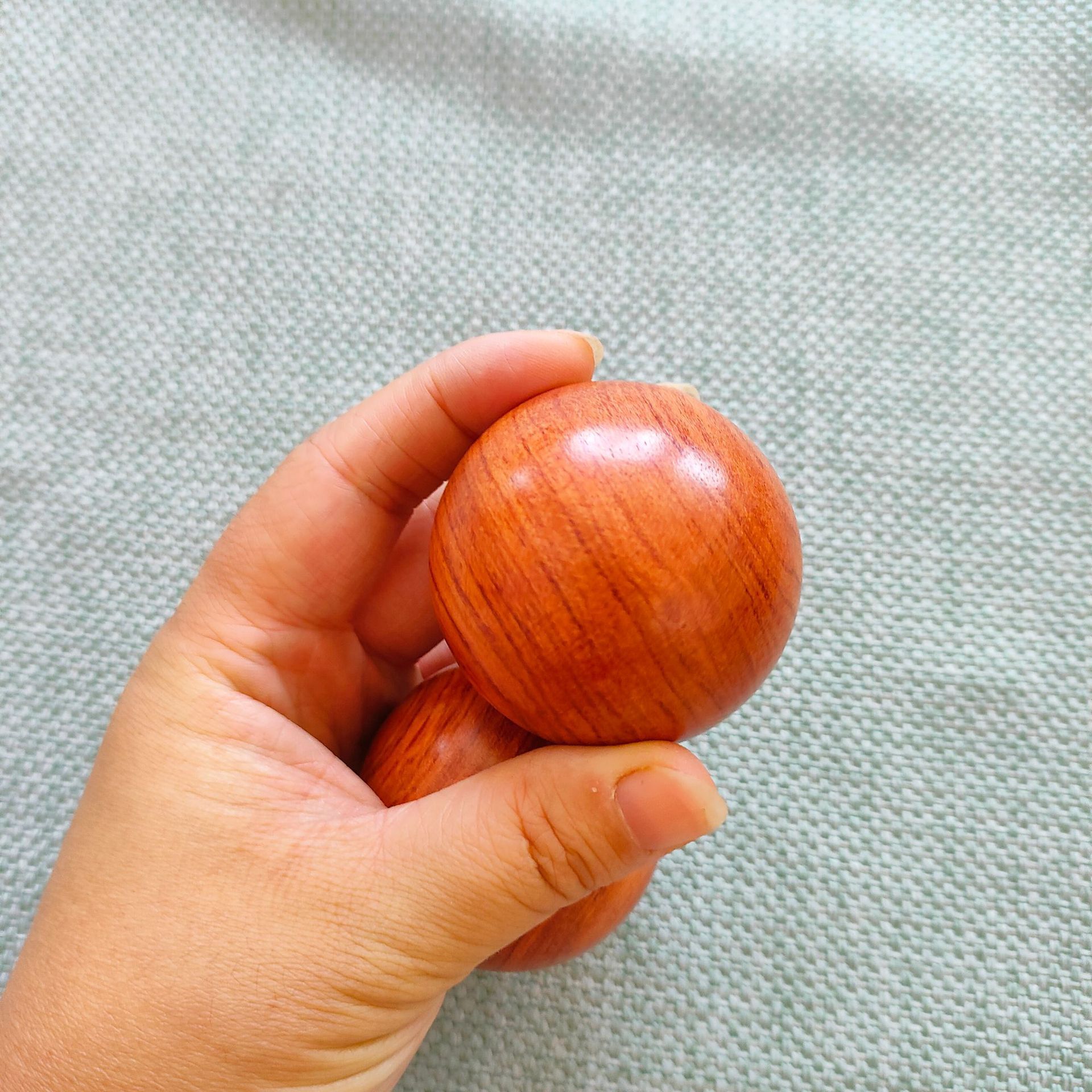花梨木手球厂家现货批发文玩手把件手玩转球握力球中老年人球