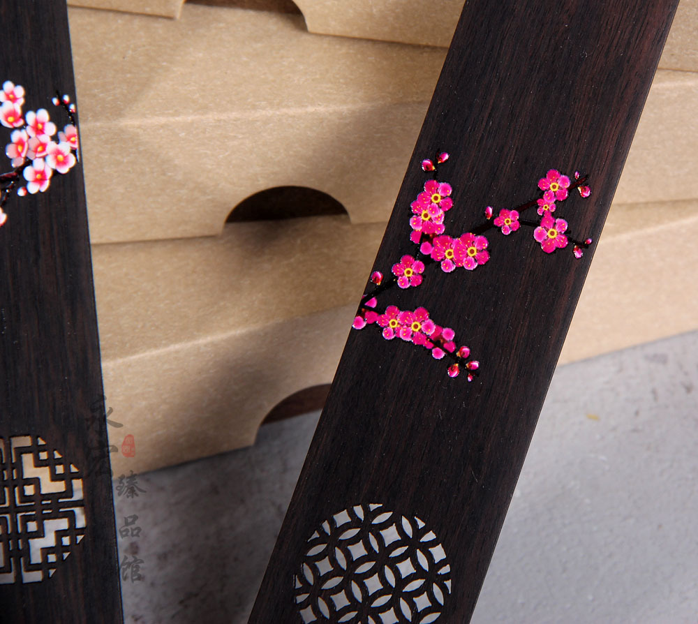 彩绘梅花书签 创意黑檀镂空梅花对签 红白梅红木窗棂书签 可刻字