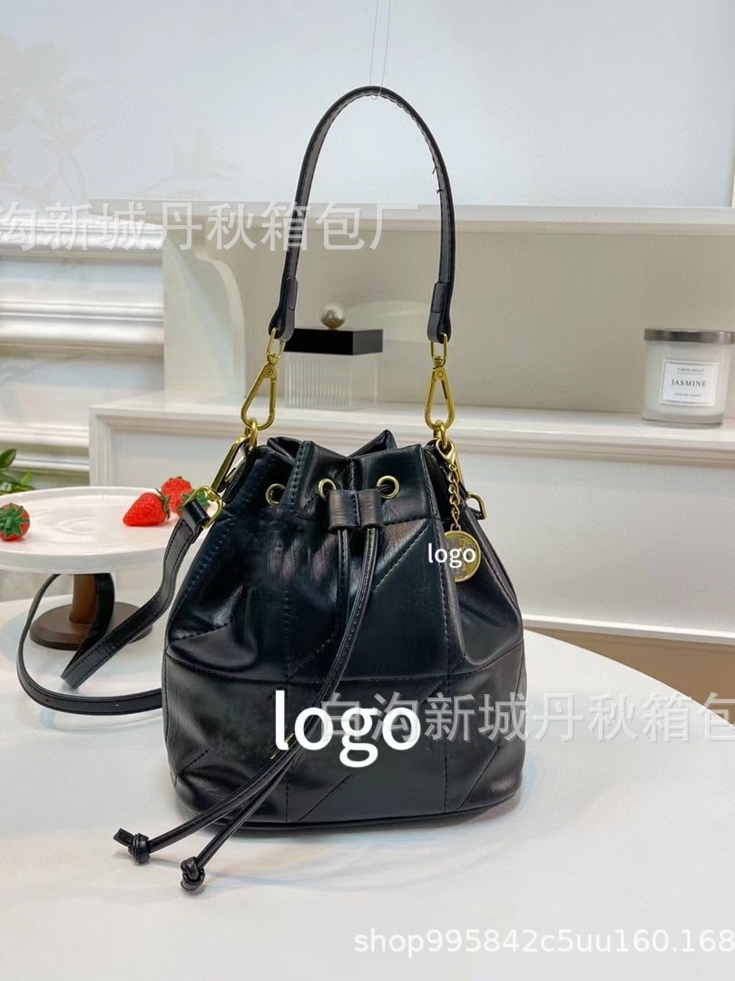 24 Cross-Border New Arrival Chanel's Style Women's Bag Fashion Embroidery Thread Rhombus Chain Bag Shoulder Crossbody Portable Bucket Bag Wholesale